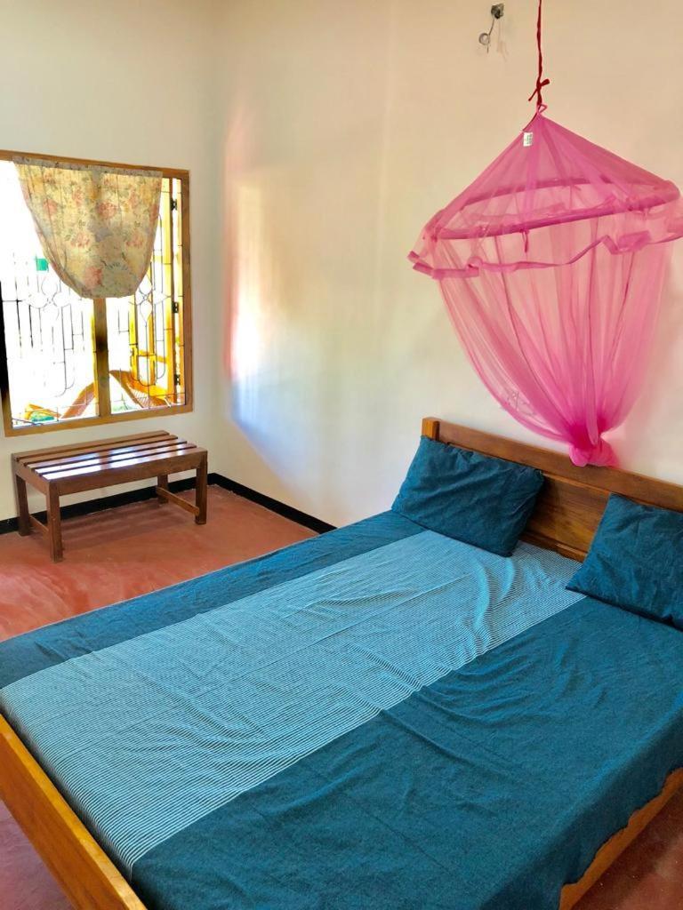 Sai Seashell Rest Inn Nilaveli ตรินโคมาลี ภายนอก รูปภาพ